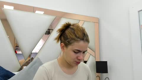 AliceCruz online show from 06-03-26, 12:08