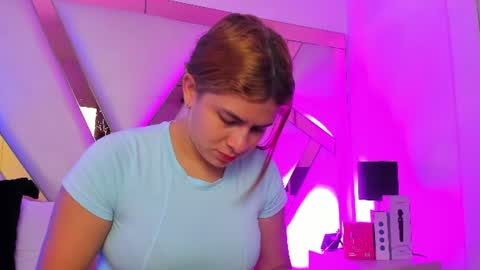 AliceCruz online show from 07-06-26, 12:02
