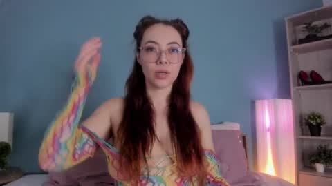 Alice Cullen online show from 03-06-25, 05:14