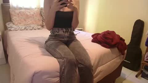 Alice DeLUCA online show from 11-03-25, 07:48