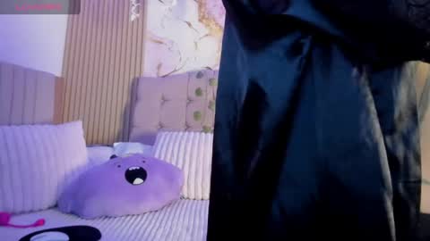  Aliice online show from 04-28-26, 12:20