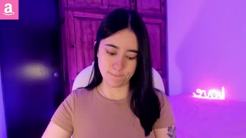 Aliceee  ..   97YP9VWGZHrefnav wishlist lists 1 online show from 03-06-25, 10:09