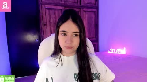 Aliceee  ..   97YP9VWGZHrefnav wishlist lists 1 online show from 12-17-25, 06:03