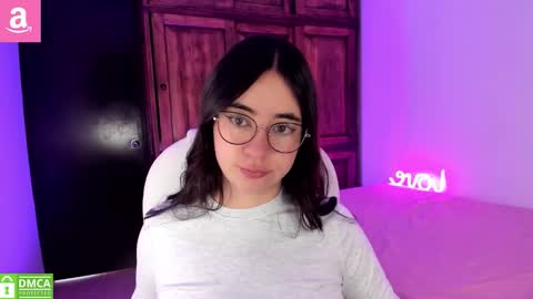 Aliceee  ..   97YP9VWGZHrefnav wishlist lists 1 online show from 02-10-26, 05:06