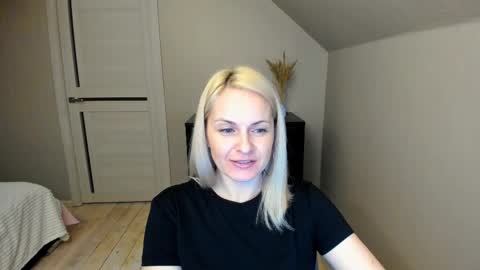 Alicee online show from 02-28-25, 04:10
