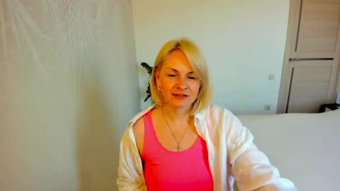 Alicee online show from 04-17-26, 09:34