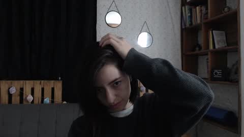 alicee_logan_ online show from 01-04-25, 12:59