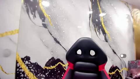 Snapshot of alicee_mature chatting on 02-20-26, 06:26 alicee online show from 02-20-26, 06:26