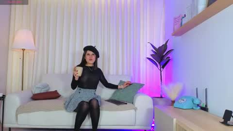 Aleja  online show from 05-26-26, 01:40