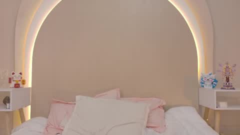 alice online show from 04-17-26, 05:27