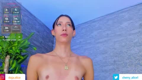 Alice Salvatore online show from 09-26-25, 12:47