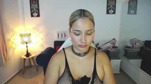 Alicia    1000 PM - 600 AM COLOMBIAN TIME online show from 04-09-26, 11:21