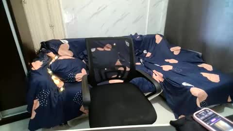 Snapshot of aliceehottie chatting on 02-04-26, 05:35 AliceeHottie online show from 02-04-26, 05:35