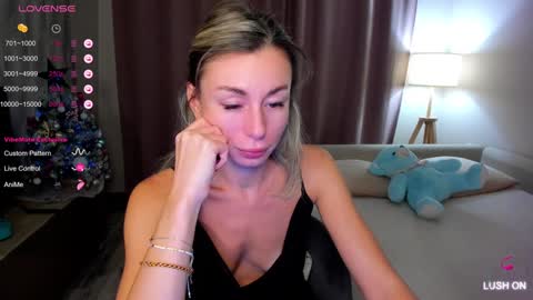 Daniella online show from 01-07-25, 01:28