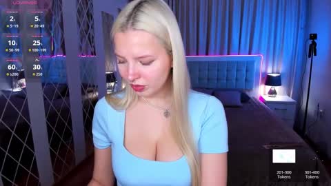 Snapshot of alicefreman chatting on 01-18-26, 09:24 Alice online show from 01-18-26, 09:24