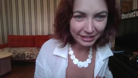 alicehoney_ online show from 04-25-26, 01:41
