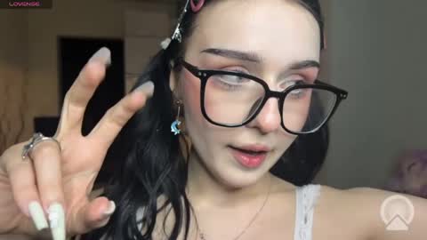 Alice loves chips online show from 04-23-26, 07:38