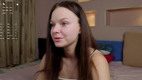 u can name me Alice online show from 04-15-26, 04:14
