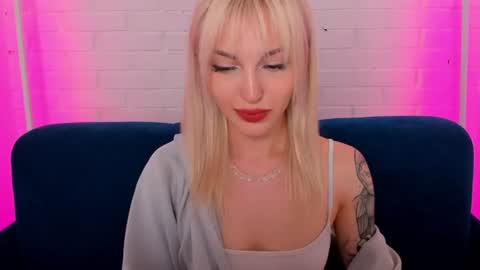 alicemonro online show from 07-09-26, 01:53