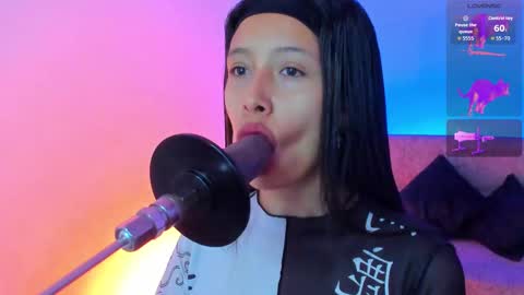 Snapshot of alicemoon__ chatting on 11-04-25, 10:25 Alicee  online show from 11-04-25, 10:25