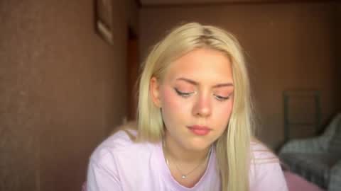 aliceoceaneyes online show from 09-08-25, 02:16