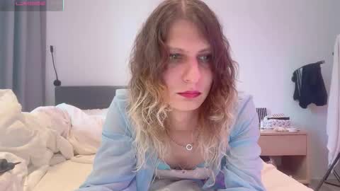 AlicePinkhead online show from 11-04-25, 06:45