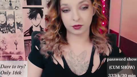 aliceriddle1 online show from 02-25-26, 08:40