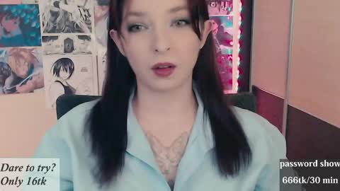 aliceriddle1 online show from 04-23-26, 10:23