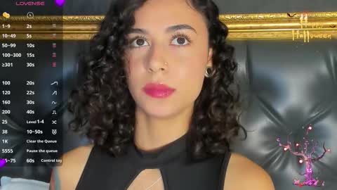 Alicestevens online show from 10-23-25, 01:10