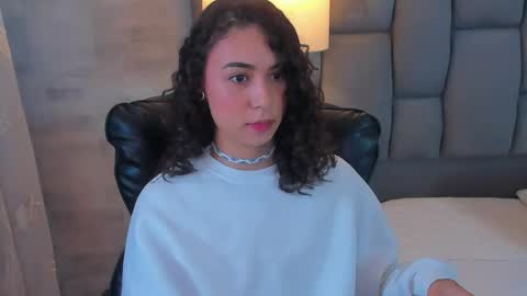 Alicestevens online show from 04-20-26, 02:31
