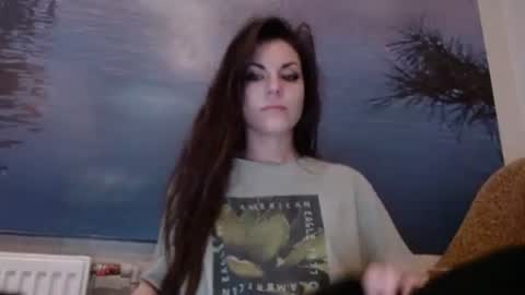 Snapshot of alicetailorrr chatting on 02-24-25, 05:43 AliceTailorrr online show from 02-24-25, 05:43