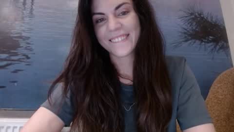 AliceTailorrr online show from 10-26-25, 10:47