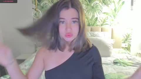 Alice online show from 09-28-25, 06:02