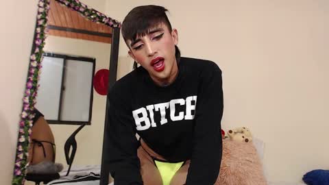 Snapshot of aliceusher_1 chatting on 01-17-25, 11:07 J Ruiz online show from 01-17-25, 11:07