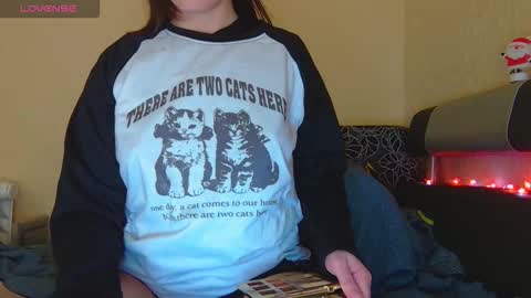 AliceWoolfy online show from 12-21-25, 12:51