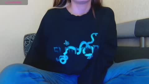 Snapshot of alicewoolfy chatting on 04-27-26, 11:14 AliceWoolfy online show from 04-27-26, 11:14