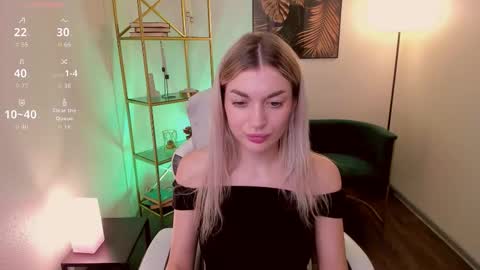 Alice online show from 10-04-25, 03:21