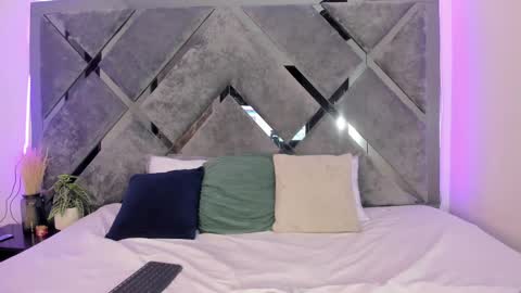 Alice  online show from 02-24-25, 07:30