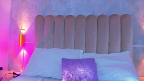 Alice  online show from 12-03-25, 08:40