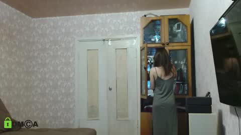 Alicia online show from 01-24-25, 04:27