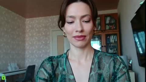 Alicia online show from 07-23-26, 04:54