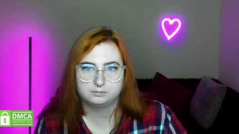 Alicia online show from 10-17-25, 05:48