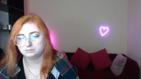 Alicia online show from 11-11-25, 06:35