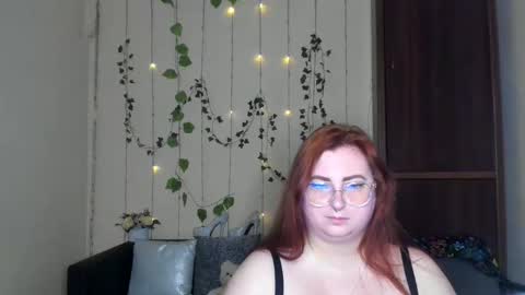 Alicia online show from 05-20-26, 05:46