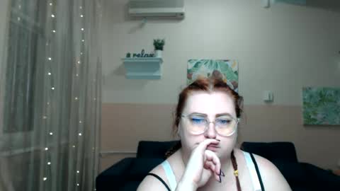 Alicia online show from 06-27-26, 06:07