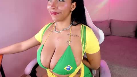 alicia_summer_ online show from 06-14-26, 03:41
