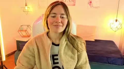 Snapshot of alicia_thompsonn chatting on 07-20-26, 02:52 Alice online show from 07-20-26, 02:52