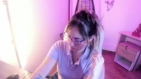 Snapshot of alicia_thompsonn chatting on 07-27-26, 03:13 Alice online show from 07-27-26, 03:13