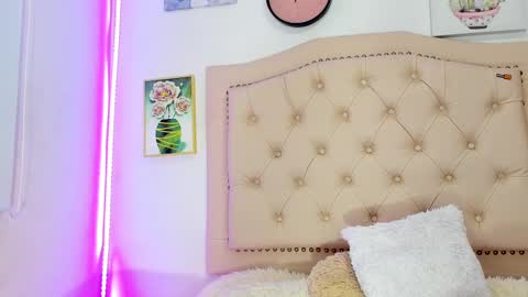       online show from 02-13-25, 02:01