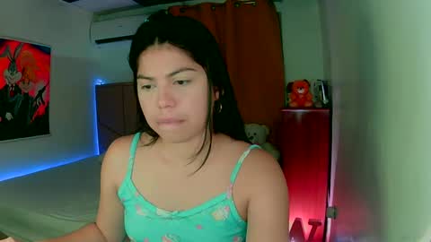 Snapshot of aliciabiden chatting on 12-10-24, 03:20 aliciabiden online show from 12-10-24, 03:20